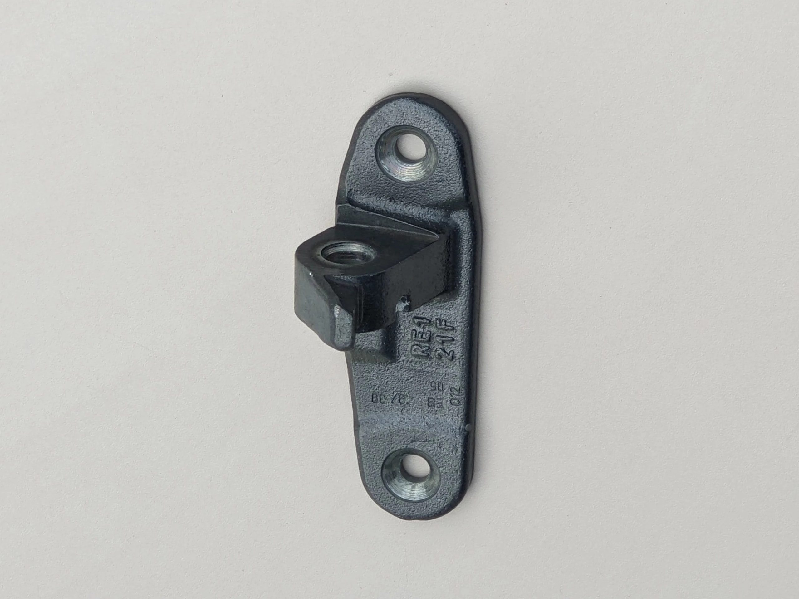 infiniti-q30-qx30-zawias-dol-drzwi-prawy-przod-15-re121f-ed-car.pl-5961922