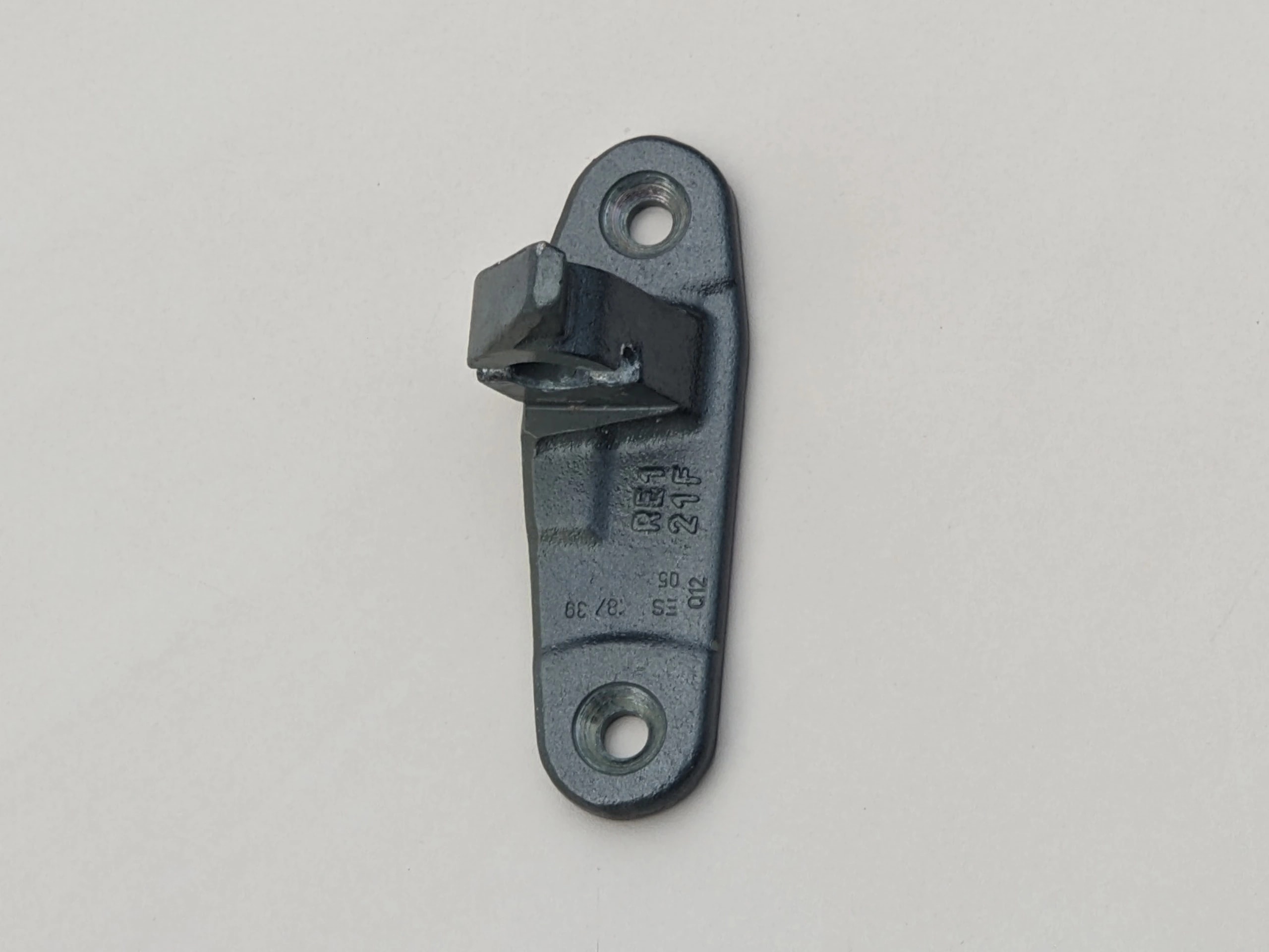 infiniti-q30-qx30-zawias-dol-drzwi-prawy-przod-15-re121f-ed-car.pl-5961922