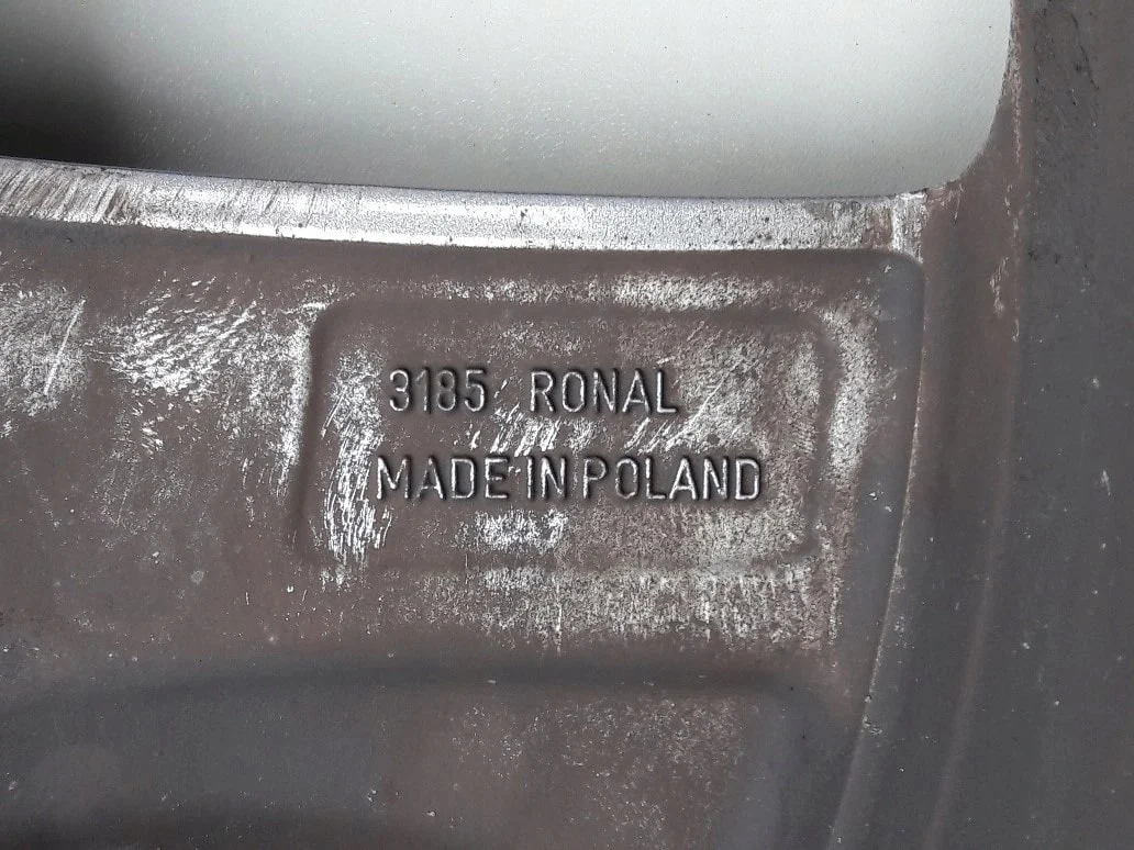 land-rover-range-sport-discovery-felga-95x21-epla-1007-ca-epla-1007-aa-ronal-3185-ed-car.pl-4860650