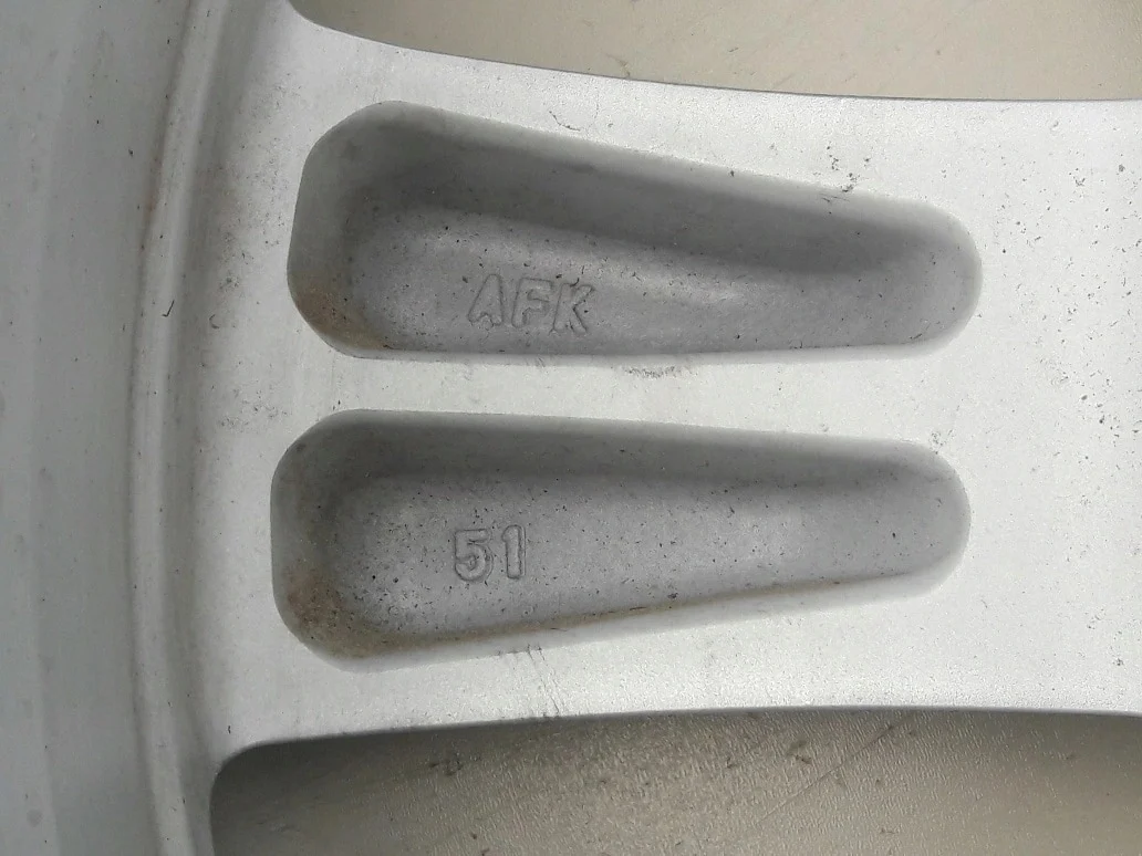 lexus-ls-iv-ls460-ls600h-felga-5x120-19x8-et35-aluminiowa-19x8j-ed-car.pl-4863724