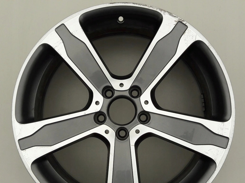 mercedes-gla-a156-x156-felga-5x112-8x19-et43-5-aluminiowa-a1564010300-dc192-k1-ed-car.pl-4860832