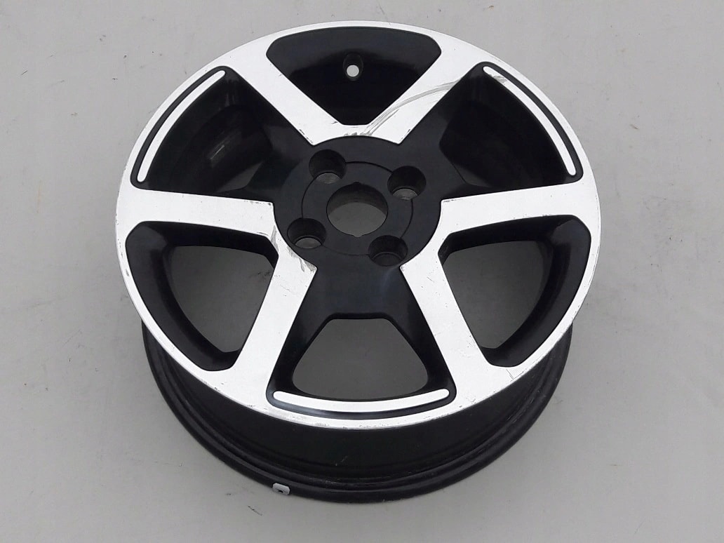 renault-twingo-iii-felga-4x100-5-5x15-ch4-36-et36-403000684r-cms-772-ed-car.pl-4859902