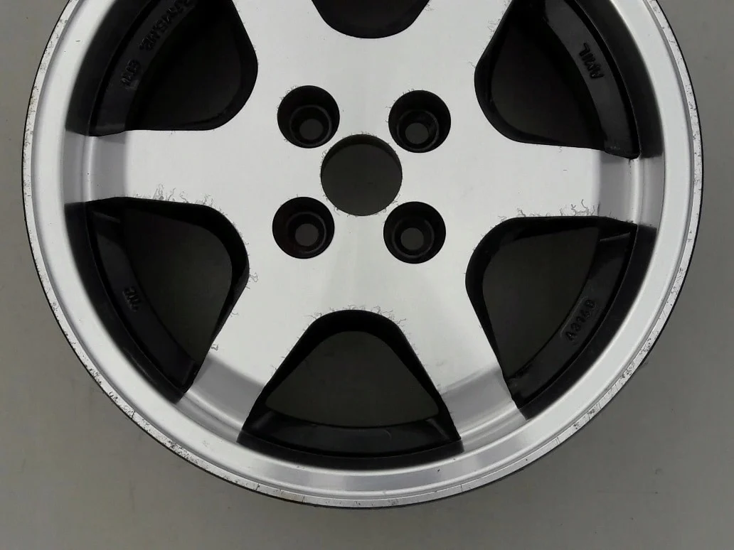 toyota-corolla-yaris-starlet-felga-amil-7x15-et34-7jx15h2-7jx15-ed-car.pl-4862057