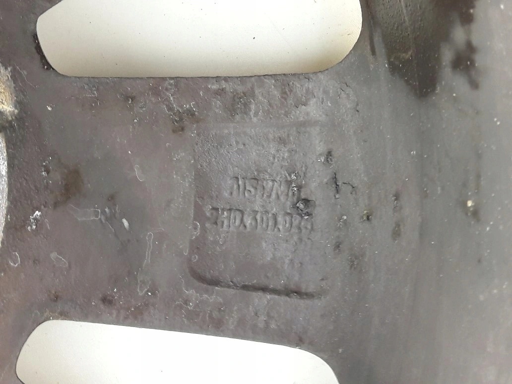 vw-amarok-2h0-felga-aluminiowa-5x120-6-5x16-et62-2h0-601-025-2h0601025-ed-car.pl-4861628