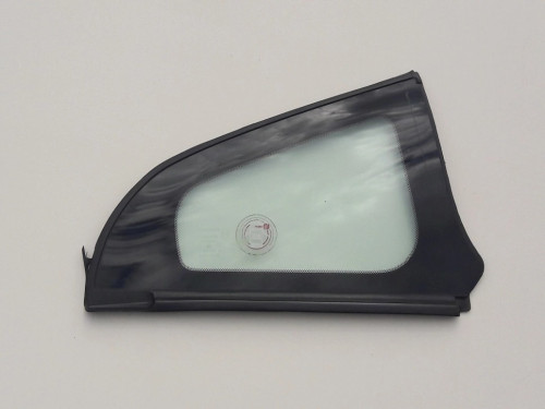 nissan-350z-szyba-karoseryjna-trojkat-prawy-tyl-43r-005165-ed-car.pl-5989133