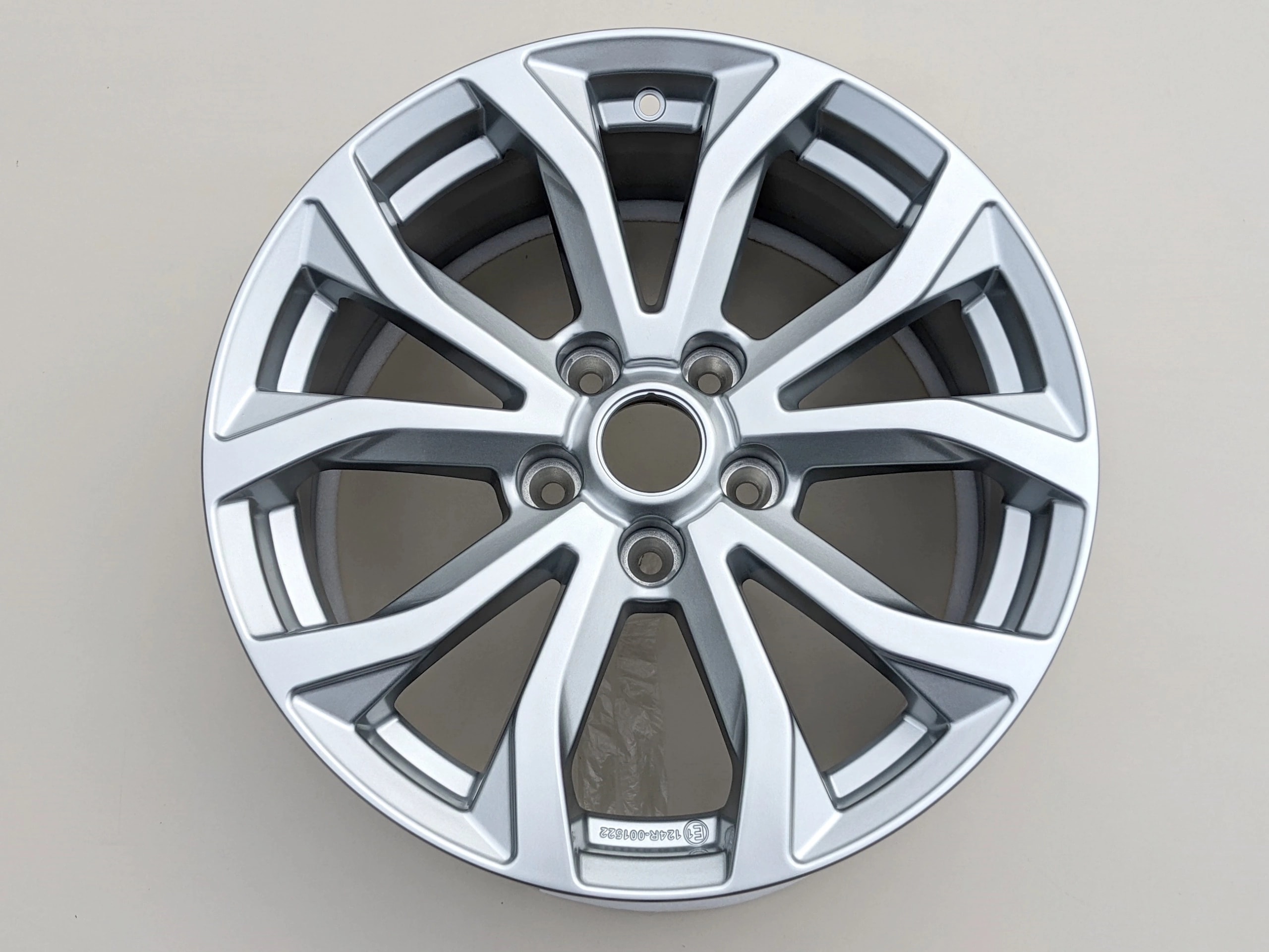 renault-kadjar-scenic-megane-felga-7x17-ch-et43-sov-aw-170704-7711788797-ed-car.pl-5968319