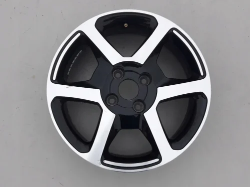 renault-twingo-iii-felga-4x100-5-5x15-ch4-36-et36-aluminiowa-5-5jx15ch4-36-5-5jx15-55x15-ed-car.pl-5413896