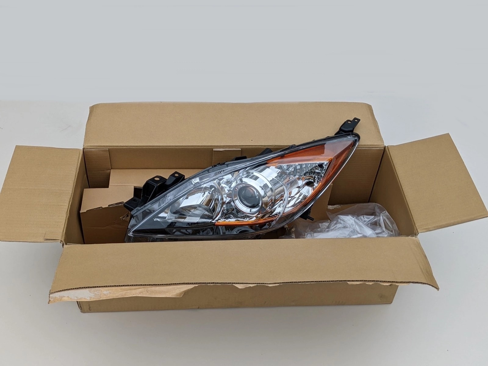 mazda-3-ii-bl-lampa-reflektor-lewy-przod-08-11-bdg7-51040-ed-car.pl-5991317