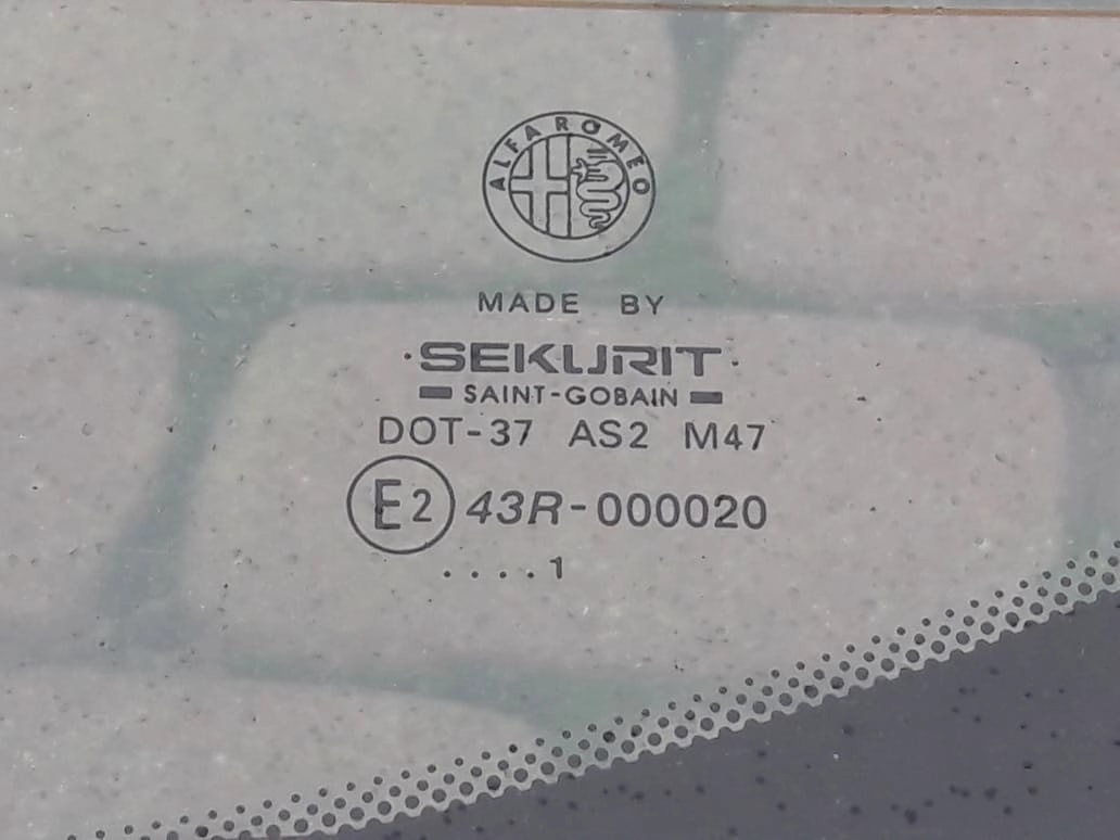 alfa-romeo-147-klapa-tyl-tylna-szyba-00-04-43r-000020-66350002-ed-car.pl-4889533