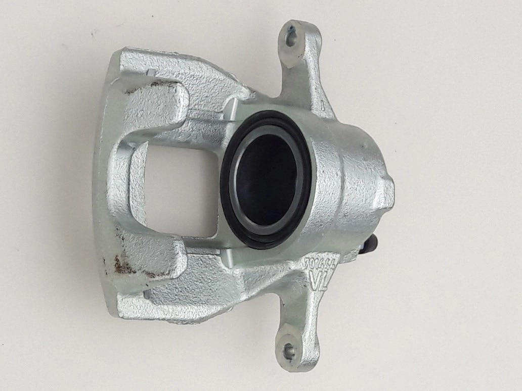 auris-ii-corolla-e18-zacisk-hamulcowy-prawy-przod-a47730-02510-ed-car.pl-6043590