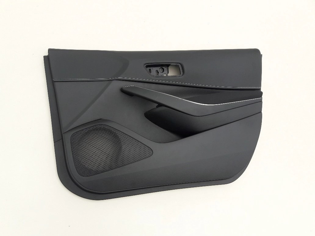 corolla-xii-e21-kombi-tapicerka-drzwi-prawy-przod-67611-02860-ed-car.pl-5927061