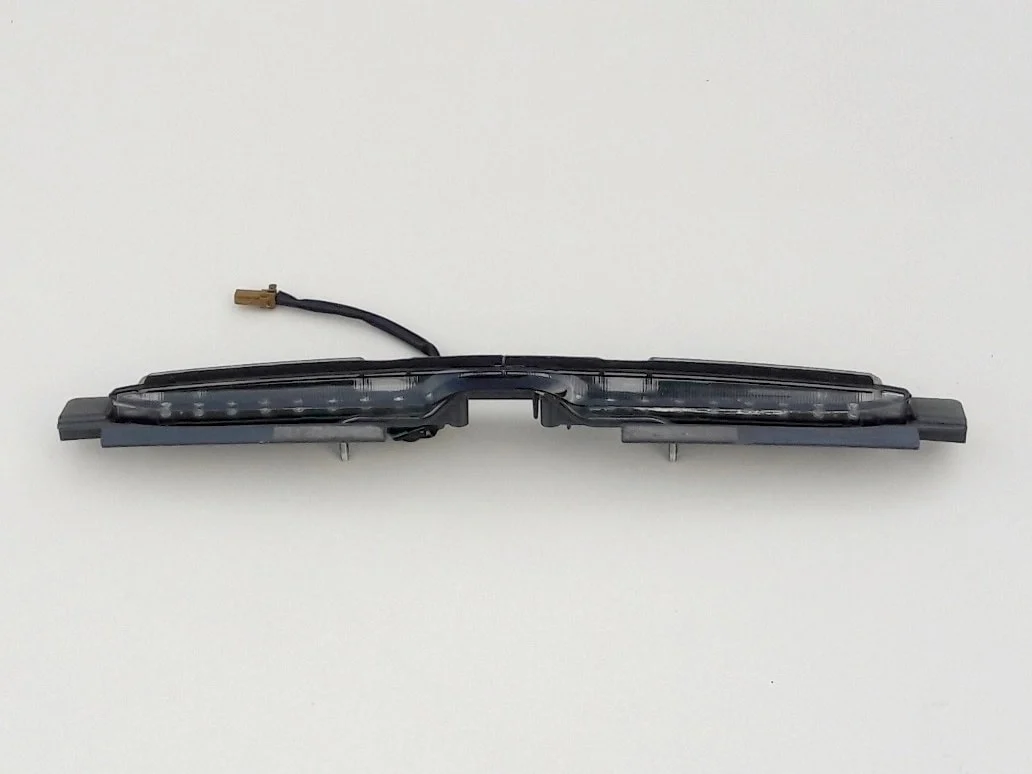 infiniti-g37-q60-cabrio-lampka-led-swiatlo-stopu-koito-286-23005-ed-car.pl-6085322