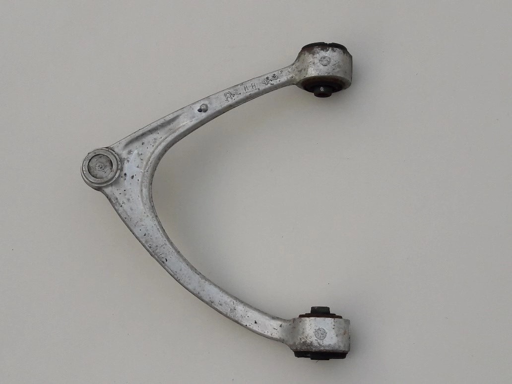 lexus-ls-f3-ls430-wahacz-prawy-przod-00-06-a48610-59045-ed-car.pl-4864934