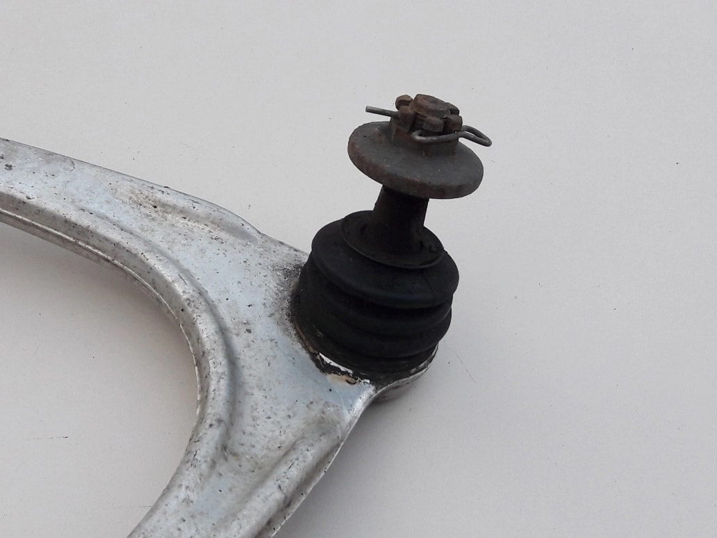 lexus-ls-f3-ls430-wahacz-prawy-przod-00-06-a48610-59045-ed-car.pl-4864934