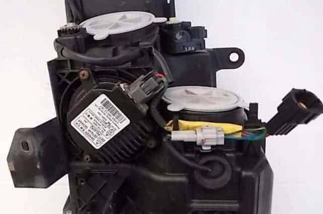 nissan-gt-r-gtr-r35-przetwornica-lampy-reflektora-brak-informacji-ed-car.pl-4888678