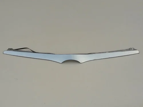 corolla-verso-i-listwa-chrom-maski-przod-01-03-75770-13040-ed-car.pl-4860420
