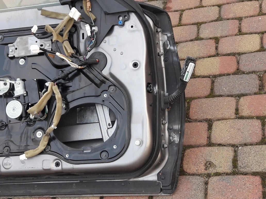 infiniti-m30-m35-m37-q70-wiazka-drzwi-lewy-przod-24125-1mk1a-ed-car.pl-6131583