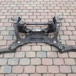 Infiniti M37 M56 Q70 3.7 wózek sanki kołyska przód