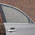 Infiniti M30 M35 M37 Q70 listwa górna prawy przód