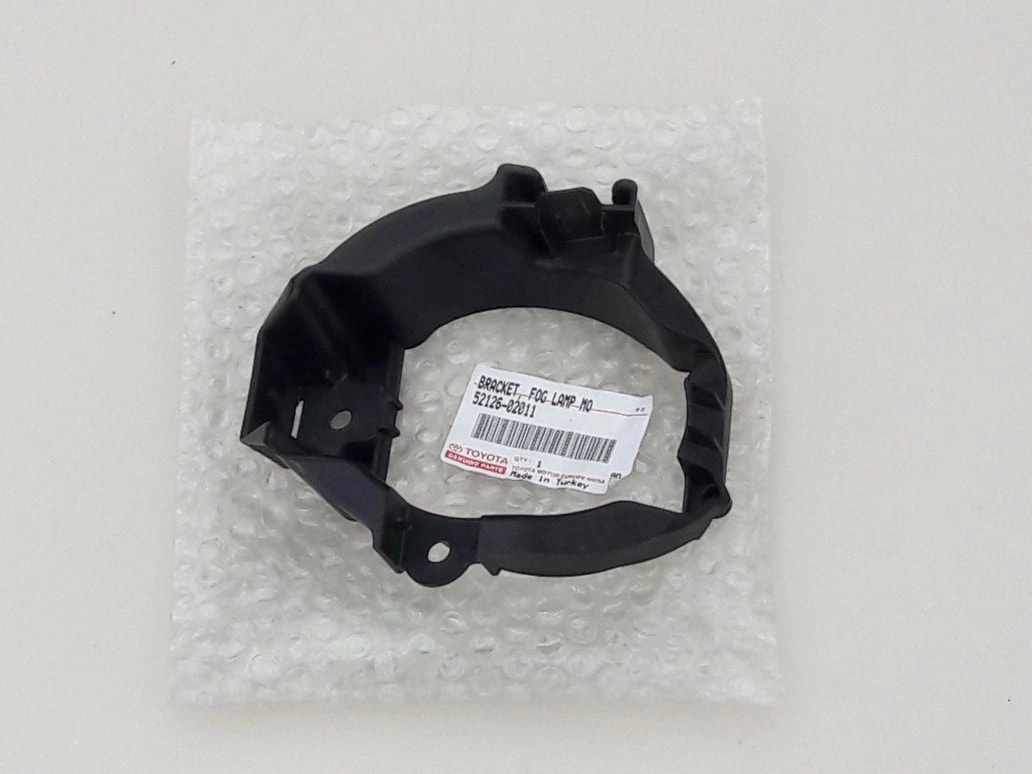 toyota-auris-i-lift-ramka-halogen-lewy-przod-09-a81220-0d042-ed-car.pl-5337726