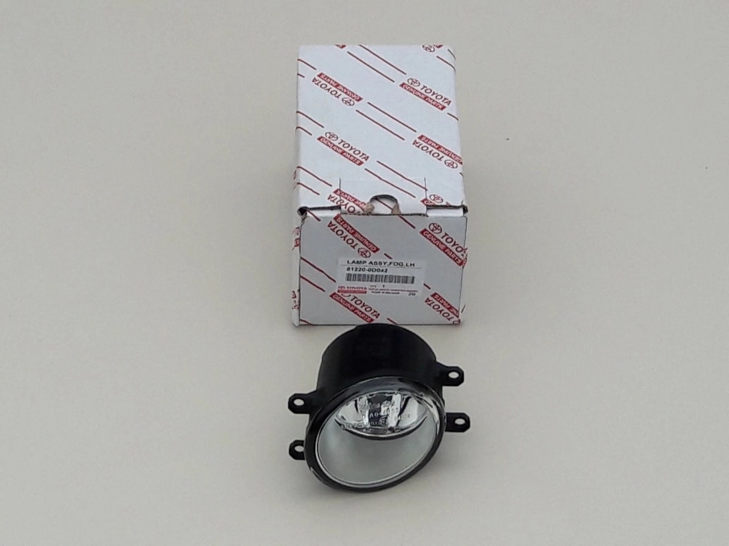 toyota-auris-i-lift-ramka-halogen-lewy-przod-09-a81220-0d042-ed-car.pl-5337726