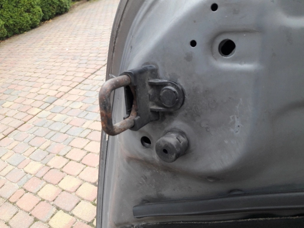 infiniti-m30-m35-m37-q70-rygiel-zaczep-prawy-maski-65617-jl00a-65602-jk00a-ed-car.pl-6147023