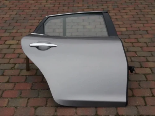 infiniti-y51-m30-m35-m37-q70-drzwi-prawy-tyl-10-22-h210m-1mamb-h210m-1mama-ed-car.pl-6126033