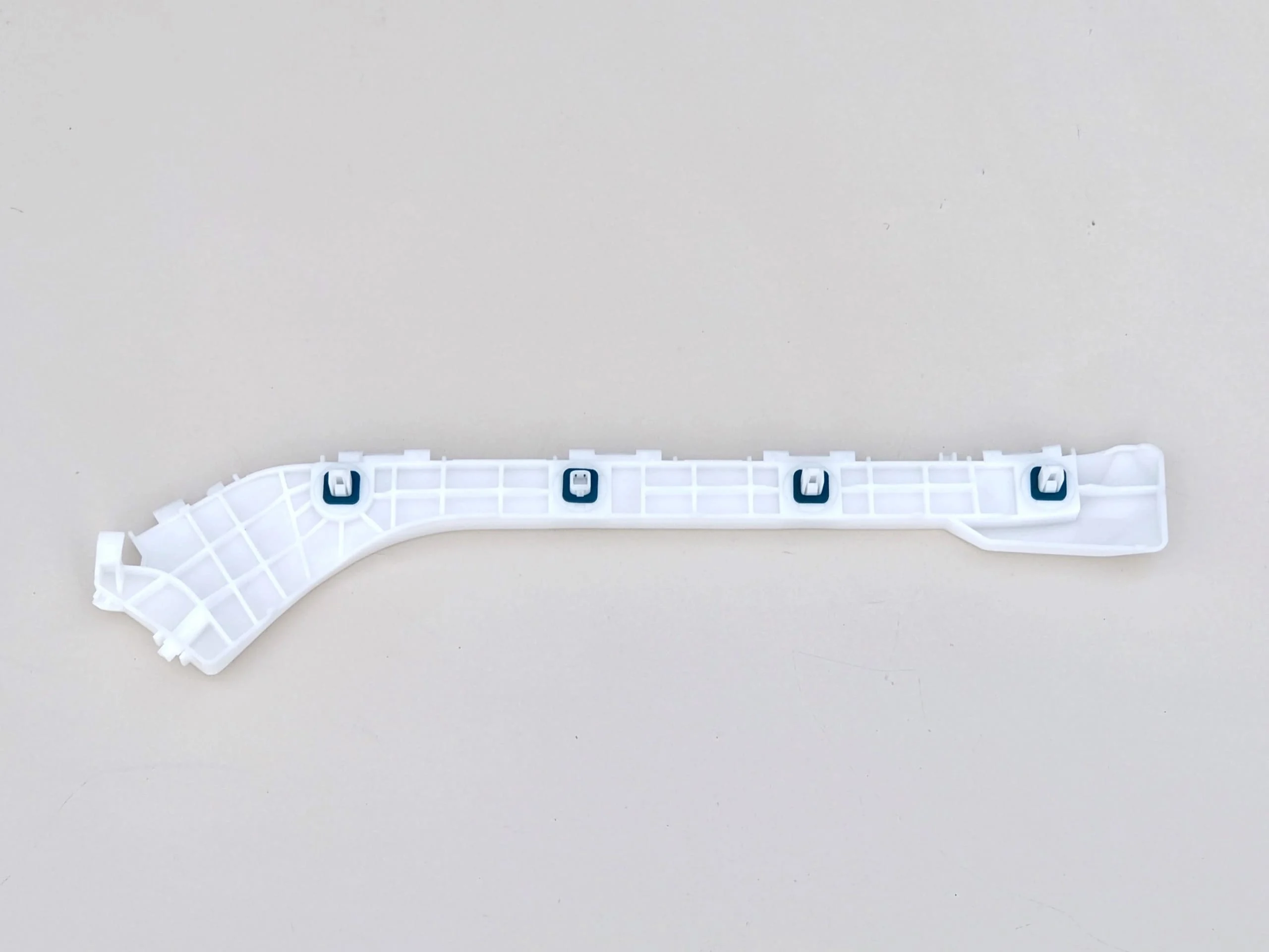 prius-iii-plug-in-i-slizg-zderzaka-prawy-tyl-12-16-a52575-47021-a52575-47020-ed-car.pl-5619247