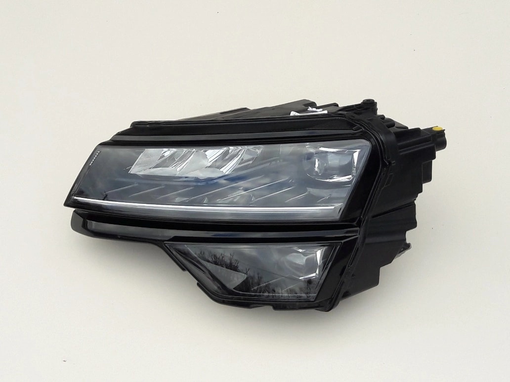 skoda-karoq-lampa-reflektor-full-led-prawy-przod-57b941015d-57b941015c-ed-car.pl-6169010