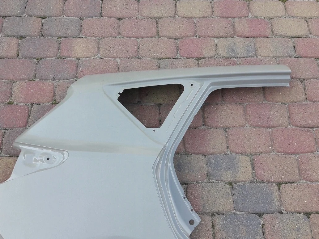 toyota-auris-ii-hb-cwiartka-blotnik-prawy-tyl-12-a61601-02370-a61601-02371-ed-car.pl-4860089