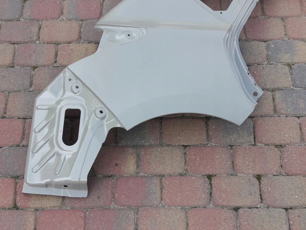 toyota-auris-ii-hb-cwiartka-blotnik-prawy-tyl-12-a61601-02370-a61601-02371-ed-car.pl-4860089