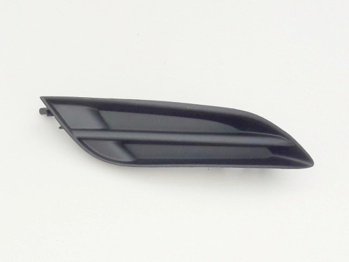 auris-i-e15-zaslepka-zderzaka-prawy-przod-06-09-a81481-02040-ed-car.pl-6195847