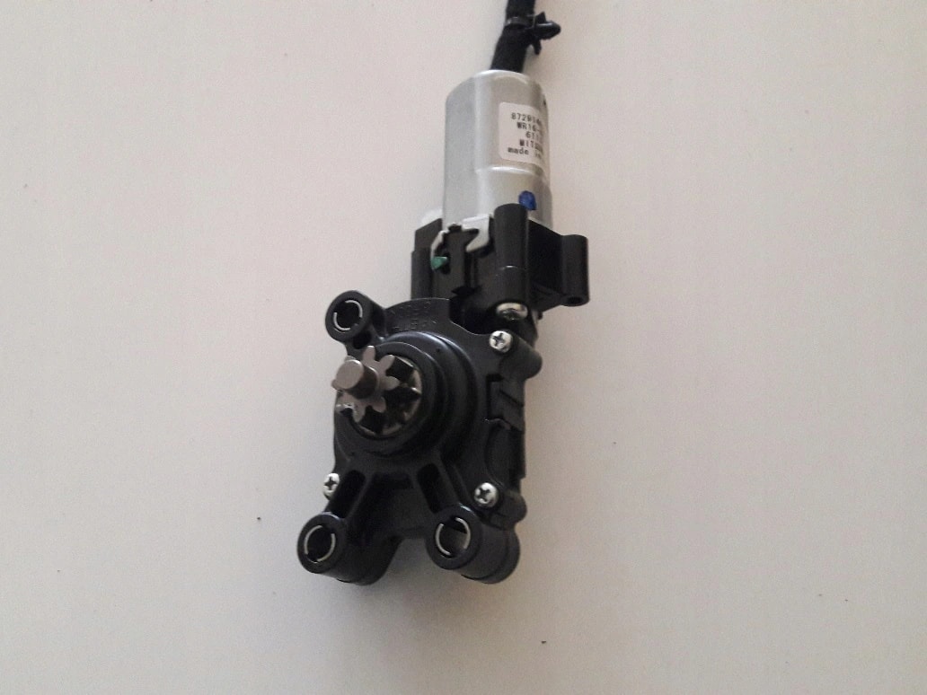 infiniti-q50-q50s-silniczek-regulacji-fotela-prawy-148x0-a0000-00-87291-4g10a-ed-car.pl-4863918