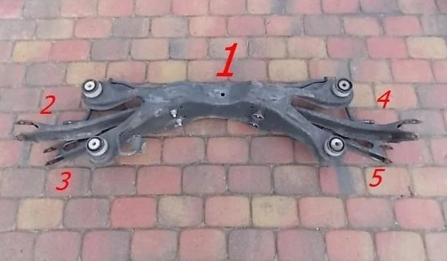 saab-9-5-95-sedan-wahacz-prawy-lewy-tyl-98-05-brak-informacji-ed-car.pl-4889877