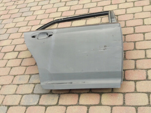 toyota-avensis-iii-t27-kombi-drzwi-prawy-tyl-08-18-67003-05160-67003-05161-ed-car.pl-4862017