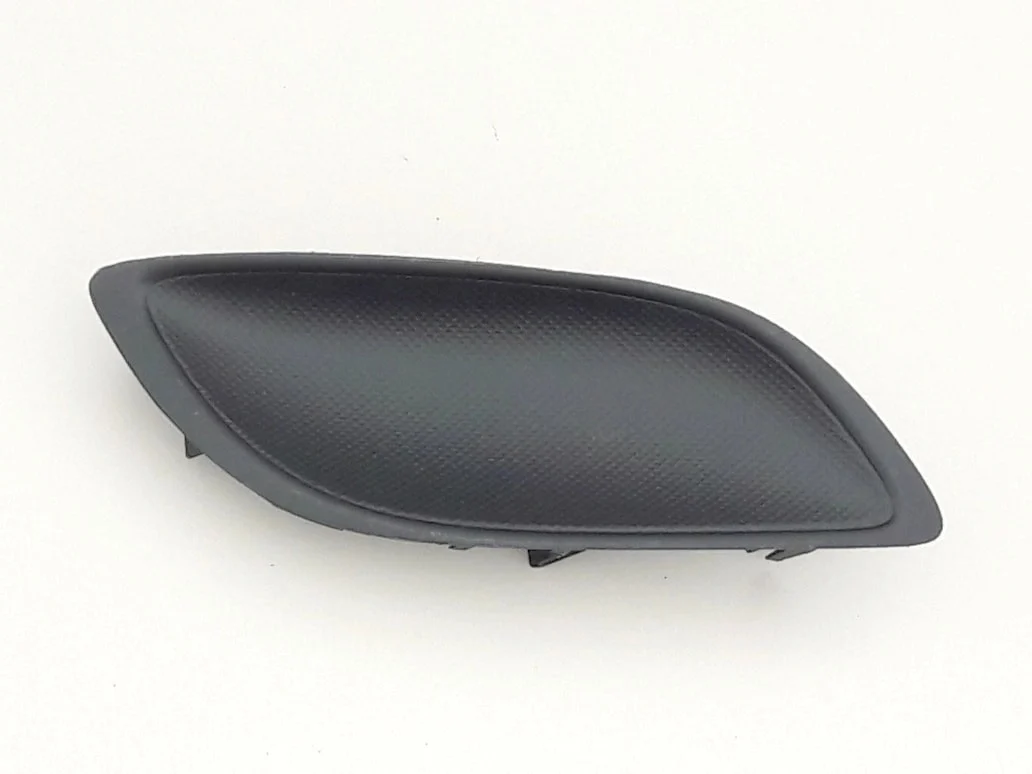 yaris-ii-lift-zaslepka-zderzaka-prawy-przod-08-11-a81481-0d090-814810d090-ed-car.pl-4888325