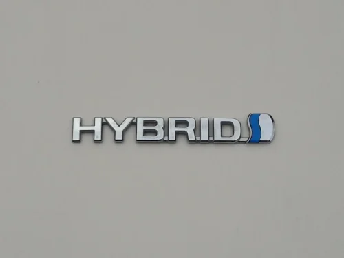 camry-viii-xv70-hybrid-emblemat-klapy-tyl-17-a75441-33190-ed-car.pl