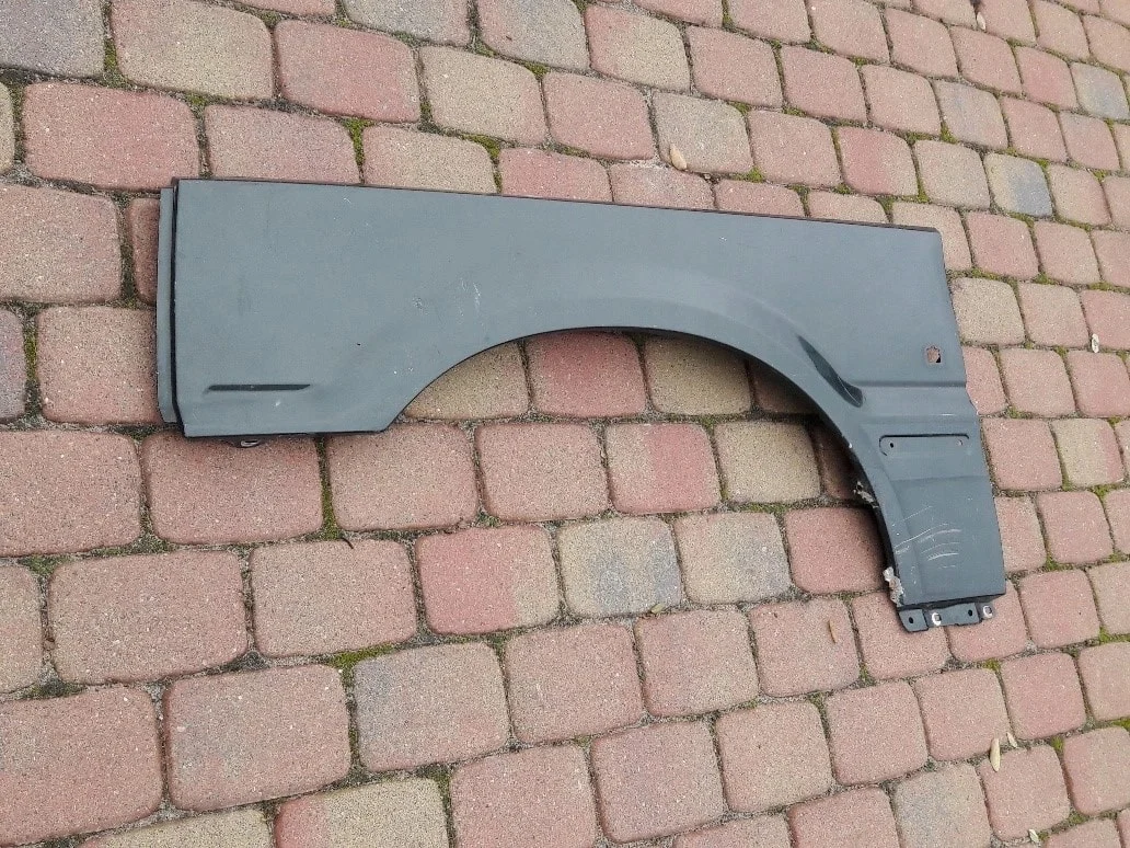 range-rover-ii-p38-lift-blotnik-lewy-przod-98-02-brak-informacji-55532-236-ed-car.pl-5431032