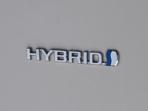 rav4-iv-lift-hybrid-emblemat-blotnika-przod-15-18-75361-42030-75362-42030-ed-car.pl-5557324