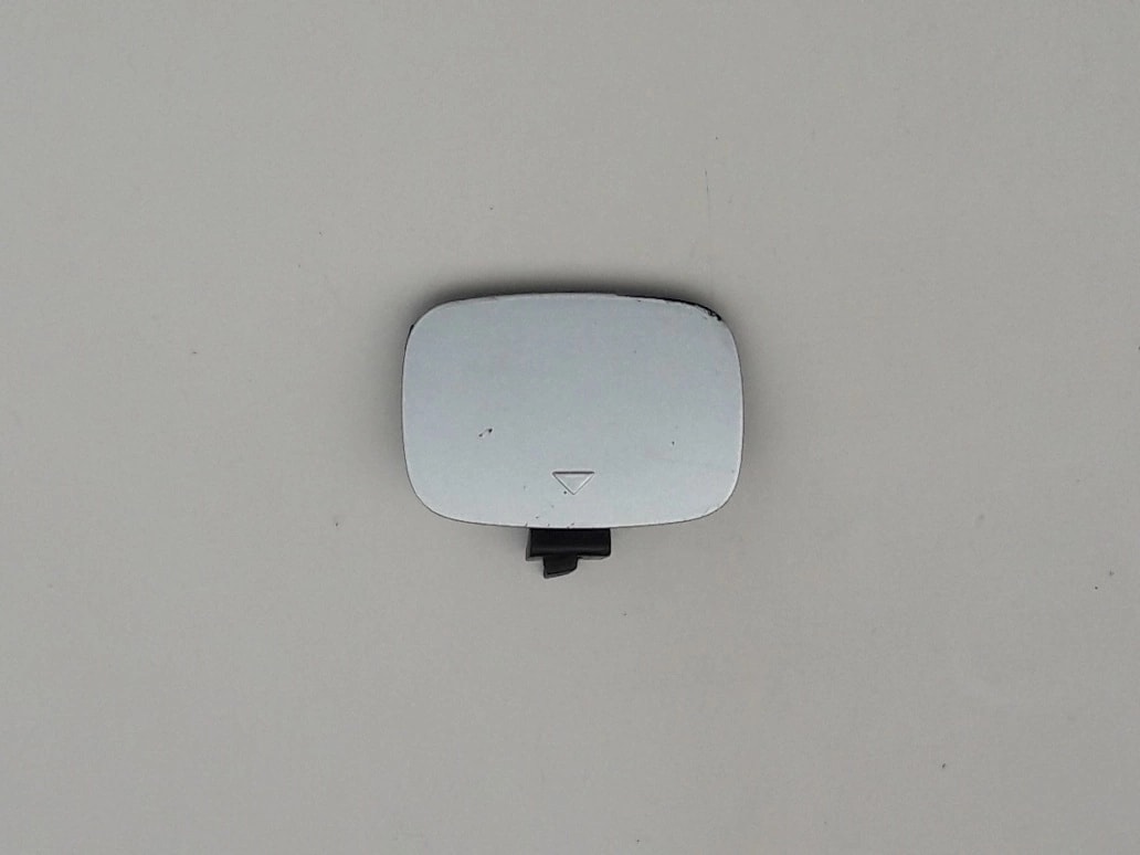 bmw-7-iv-e65-e66-e67-zaslepka-haka-prawy-tyl-01-08-51117135601-5111-7135601-ed-car.pl-6288951