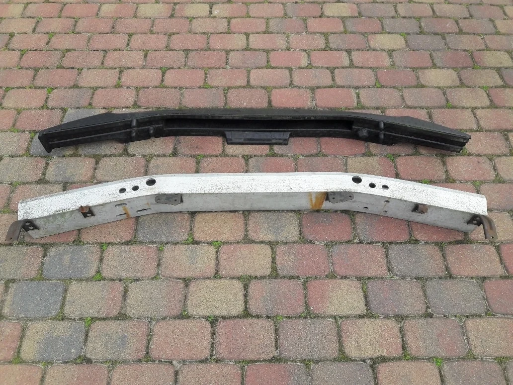 land-cruiser-j200-v8-belka-absorber-zderzaka-przod-52021-60190-52021-60140-ed-car.pl-4866857