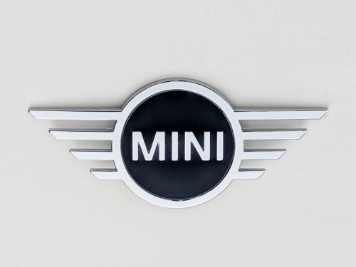 mini-cooper-f55-f56-f57-lift-emblemat-maski-przod-51-14-7-481-905-7481905-ed-car.pl-6281006