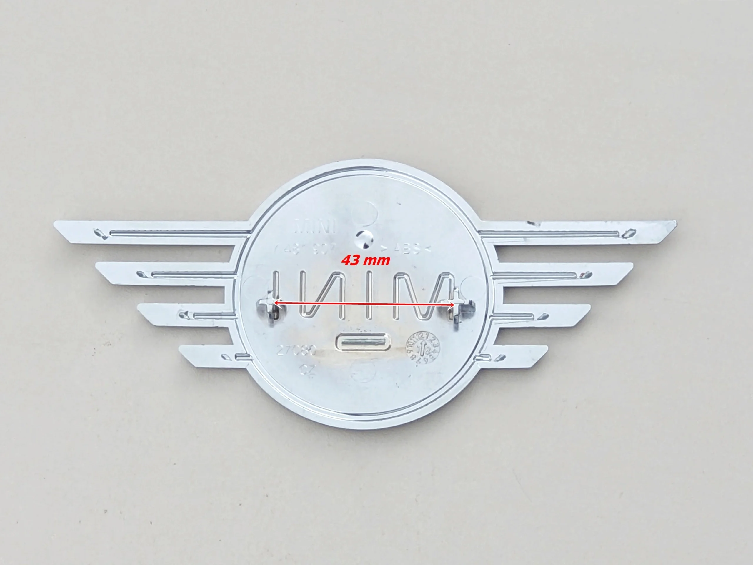 mini-countryman-ii-f60-lift-emblemat-maski-przod-51-14-7-481-907-7481907-ed-car.pl-6280998