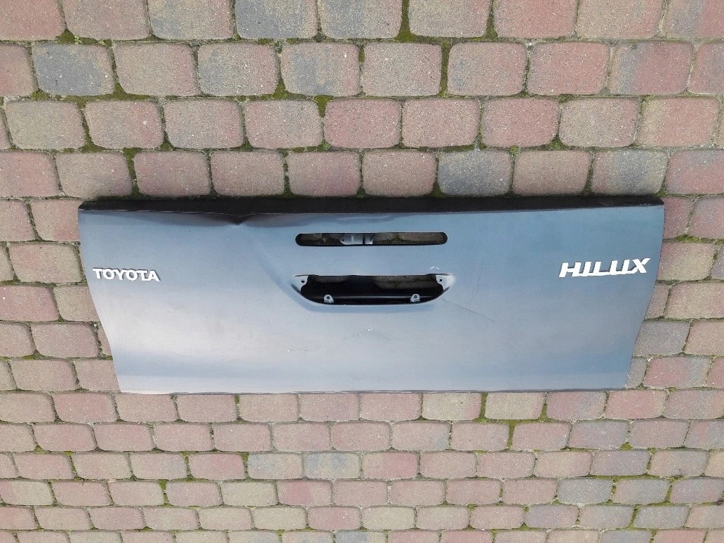 toyota-hilux-viii-klapa-bagaznika-burta-tyl-15-23-65700-kk010-ed-car.pl-4864852