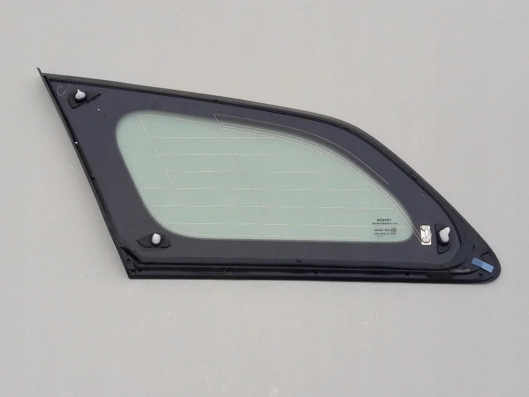 avensis-iii-t27-kombi-szyba-blotnika-prawy-tyl-08-a62710-05080-6271005080-ed-car.pl-4866331