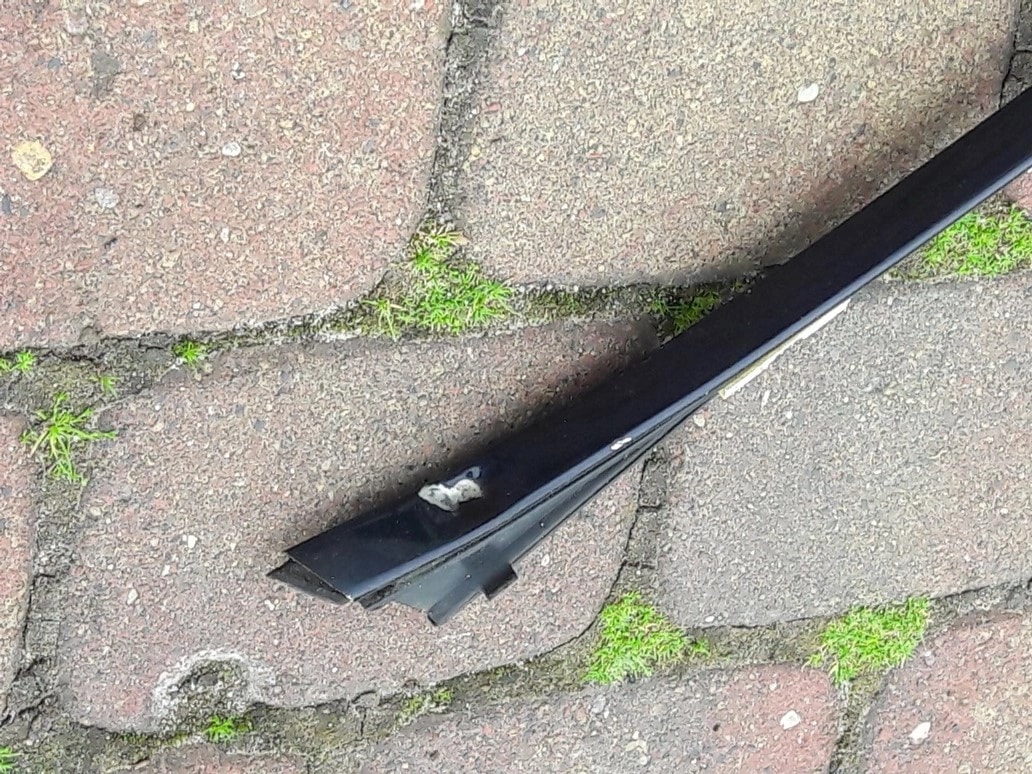 lexus-gs-iii-i-lift-dach-lewa-listwa-dachowa-05-11-75556-30100-620n-p615l-620n-p615-ed-car.pl-5381075