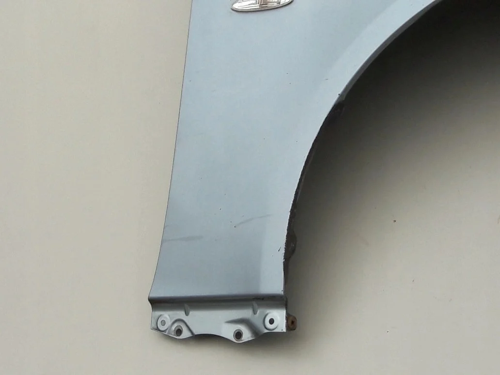 lexus-is-ii-e2-blotnik-prawy-przod-przedni-05-08-a53801-53050-5380153050-ed-car.pl-4866355