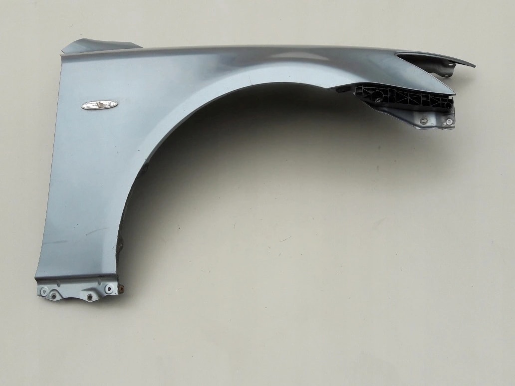 lexus-is-ii-e2-blotnik-prawy-przod-przedni-05-08-a53801-53050-5380153050-ed-car.pl-4866355