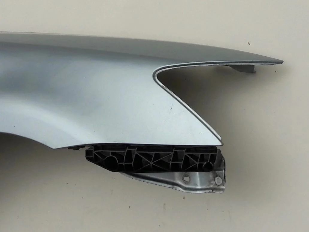 lexus-is-ii-e2-blotnik-prawy-przod-przedni-05-08-a53801-53050-5380153050-ed-car.pl-4866355