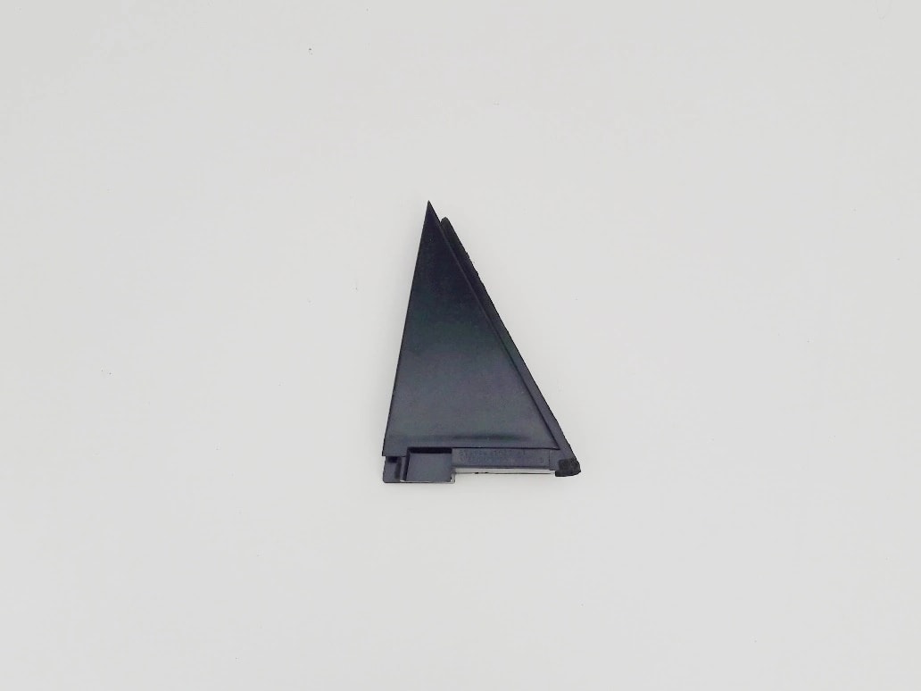 prius-ii-zaslepka-trojkat-drzwi-lewy-tyl-03-09-67488-47031-ed-car.pl-6326485